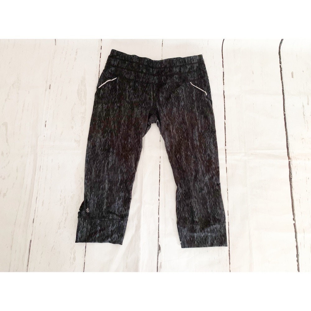 Athleta Running Biker Gray Crop Leggings Size Large